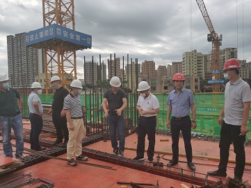 嚴(yán)抓施工安全，緊抓工程進(jìn)度，狠抓工程質(zhì)量